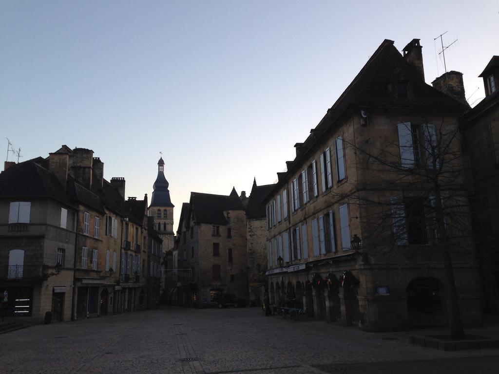Chambres D'Hotes Le Casse Noix Sarlat-la-Caneda Bagian luar foto